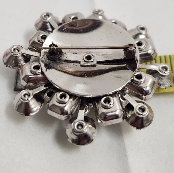 Vintage rhinestone Starburst pin 2" lots of SPARKLE ✨️ 💖 - Picture 6 of 6